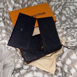 Louis Vuitton Felicie pochette navy/red